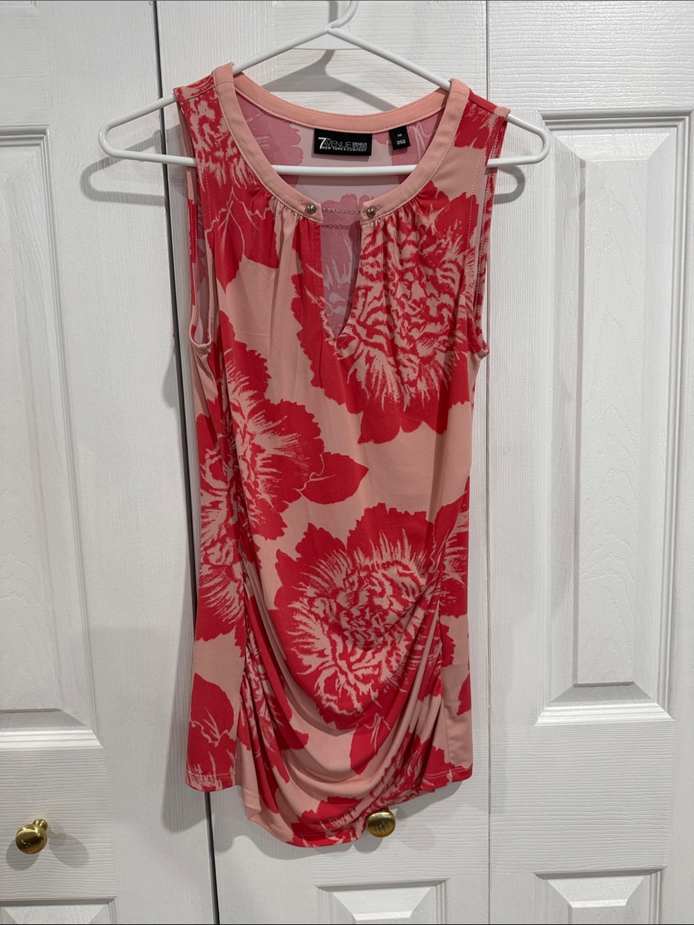 7th Avenue Design Studio Pink and Red Floral Drape Tank